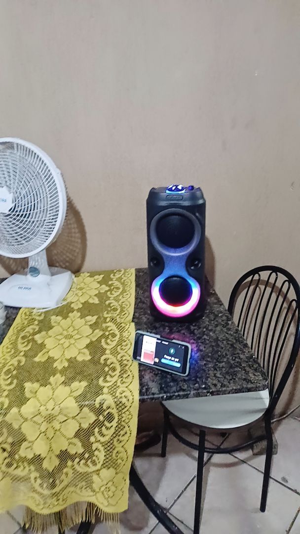 Caixa de som Bluetooth Portátil Com Led RGB Portátil FM USB TWS 30W Para Praia, Festa ou Viagem 3
